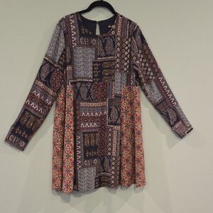 Dee Elle Navy and Multicolor Patterned Dress Size Medium